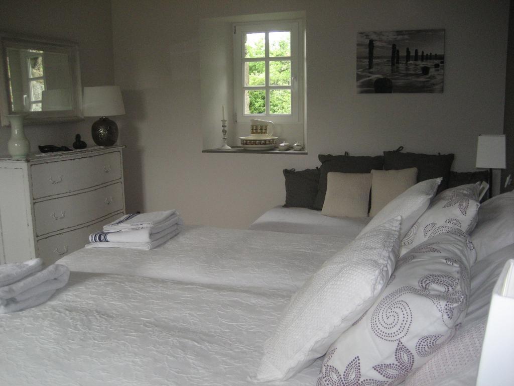 Kervaillant Bed & Breakfast Plouec-du-Trieux Room photo