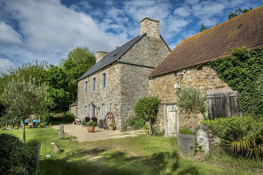 Kervaillant Bed & Breakfast Plouec-du-Trieux Exterior photo